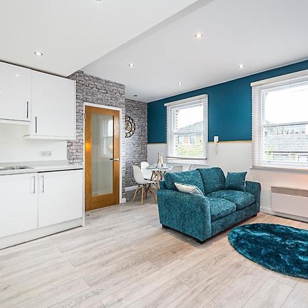 Cozy And Charming Flat: Minutes From Everything! London Exteriör bild