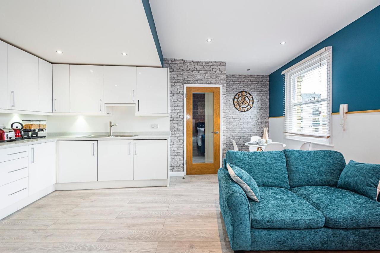 Cozy And Charming Flat: Minutes From Everything! London Exteriör bild